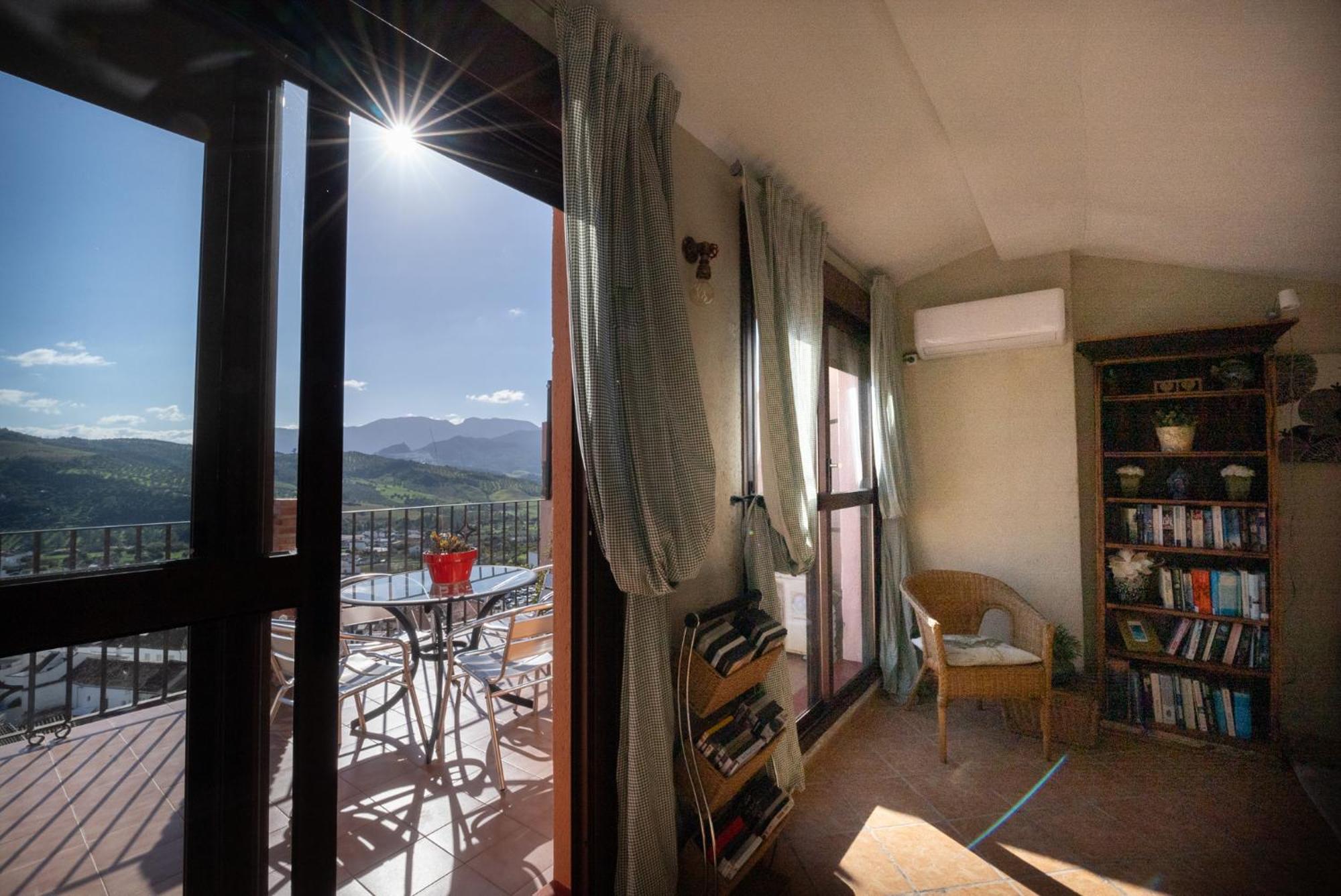 Eagles Nest - Massive Townhouse With Pool With Outstanding Views Villa Algodonales Eksteriør billede