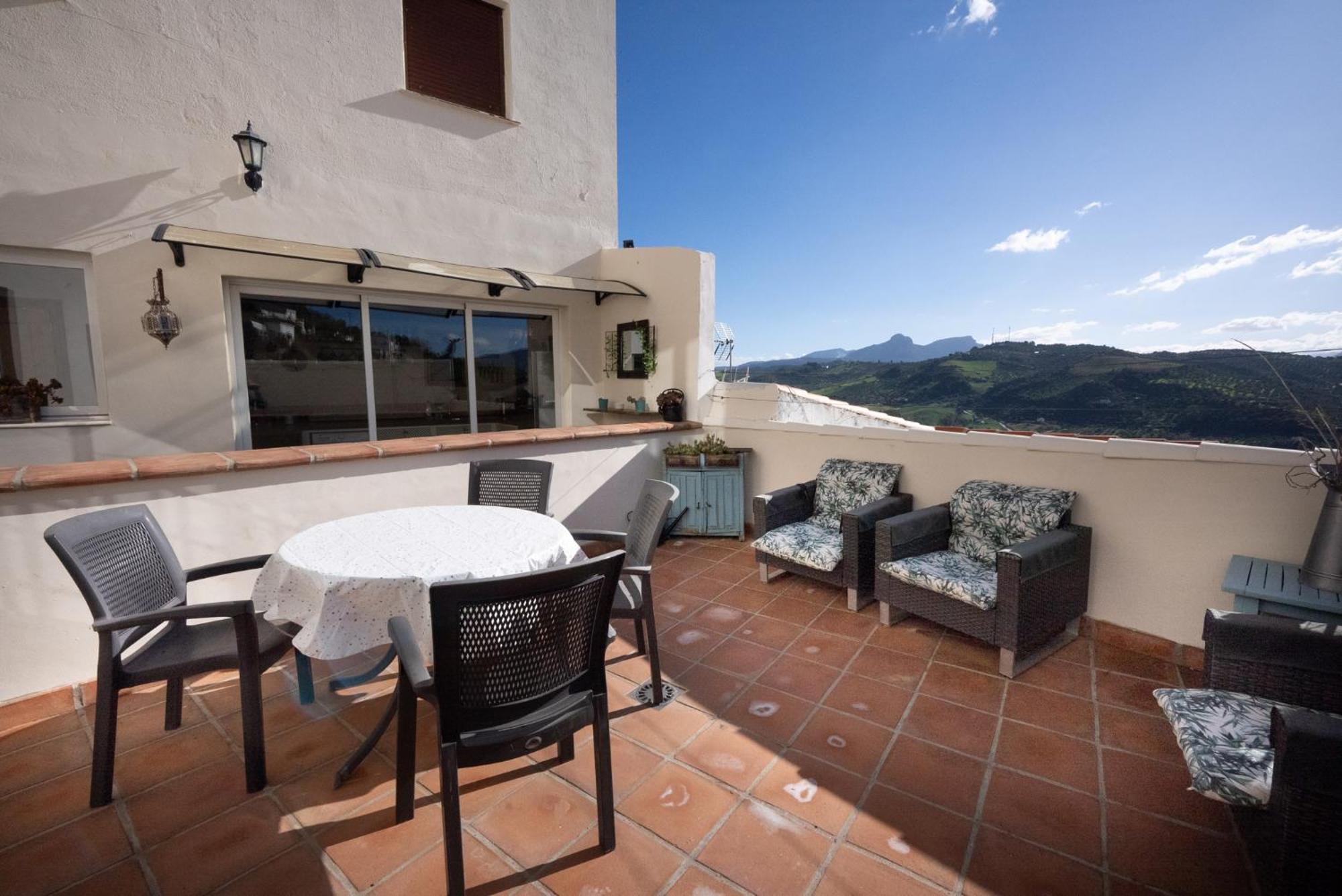 Eagles Nest - Massive Townhouse With Pool With Outstanding Views Villa Algodonales Eksteriør billede