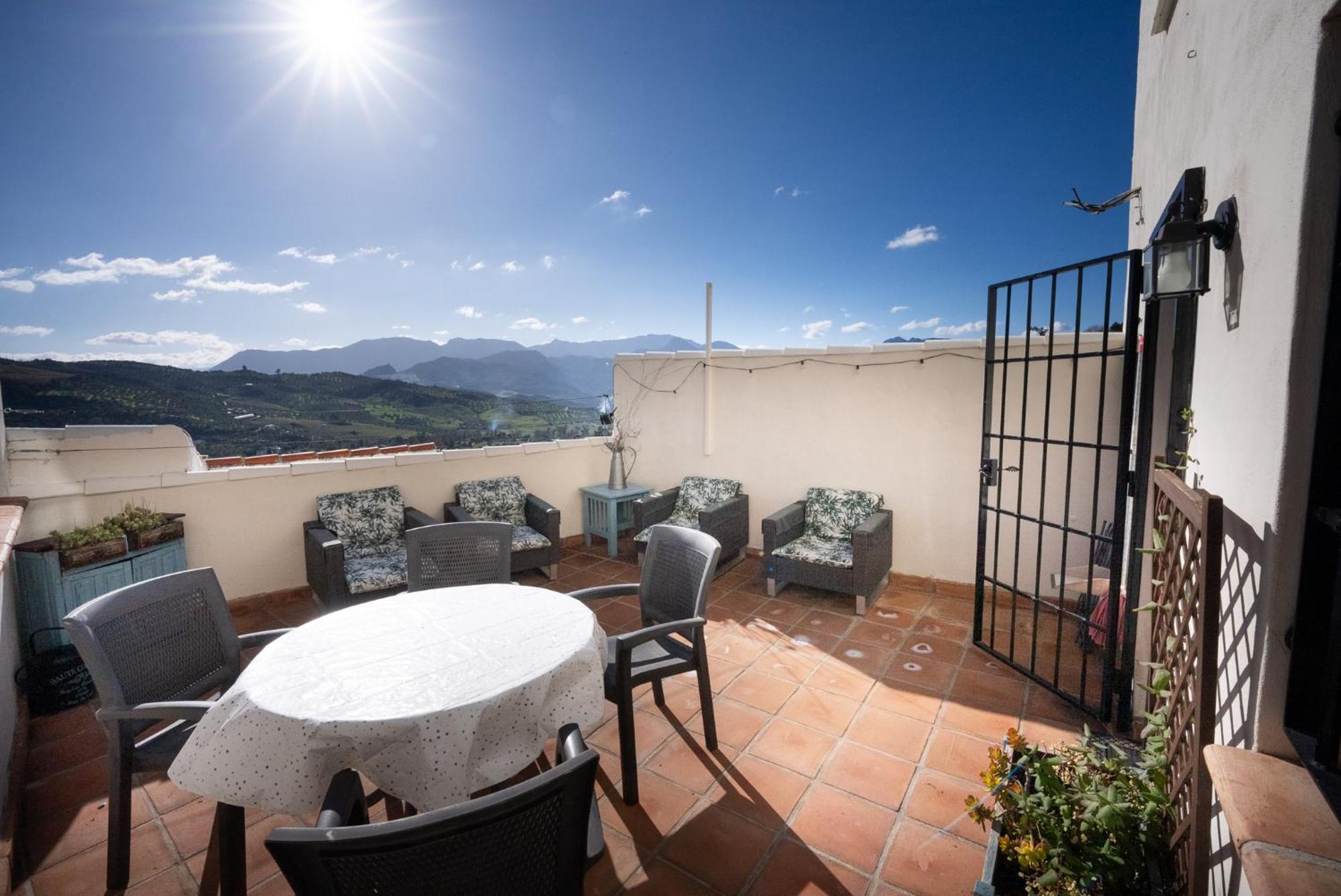 Eagles Nest - Massive Townhouse With Pool With Outstanding Views Villa Algodonales Eksteriør billede